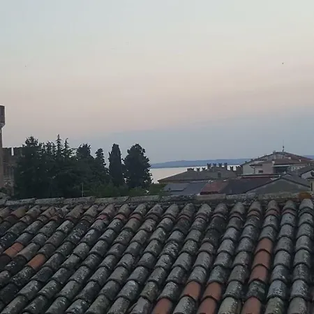 Residenza Via Rocca Tre 라찌제