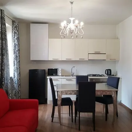 Residenza Via Rocca Tre Лацизе
